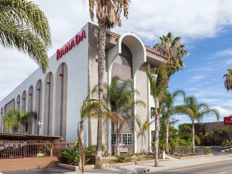 Ramada By Wyndham Oceanside Hotel Exterior foto